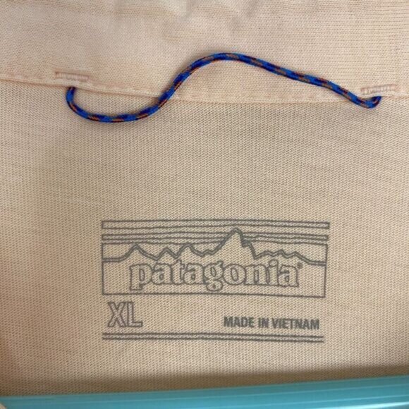 Patagonia Polo Shirt Mens Size XL Light Orange 100% Organic Cotton Lightweight - Picture 8 of 12